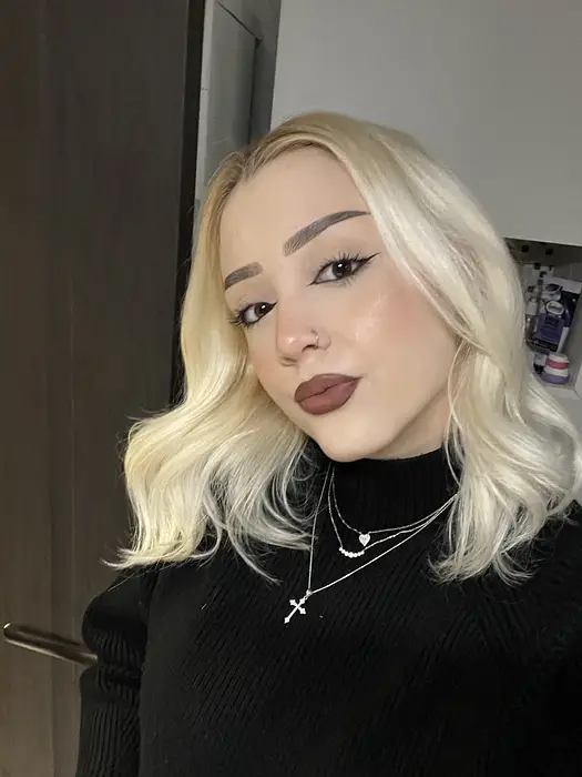 stefaniabelu2016's avatar