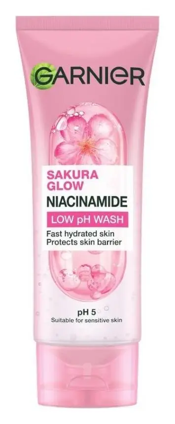 Garnier Sakura Glow Niacinamide Low pH Wash