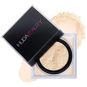 Huda Beauty Easy Bake Loose Baking & Setting Powder Pound Cake