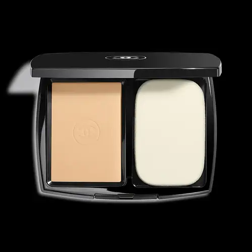Chanel ULTRA LE TEINT ULTRAWEAR – ALL-DAY COMFORT FLAWLESS FINISH COMPACT FOUNDATION B50