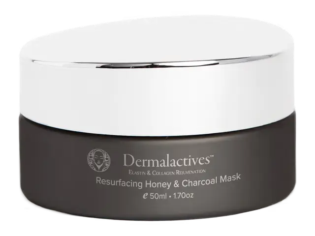Dermalactives Resurfacing Honey & Charcoal Mask