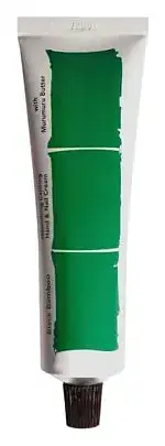 Haruharu Wonder Black Bamboo Nourishing Calming Hand & Nail Cream