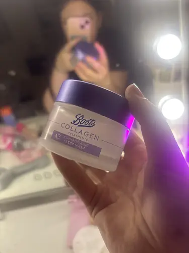 Boots collagen youth activating sleep mask