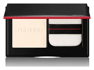 Shiseido Synchro Skin Invisible Silk Pressed Powder Translucent