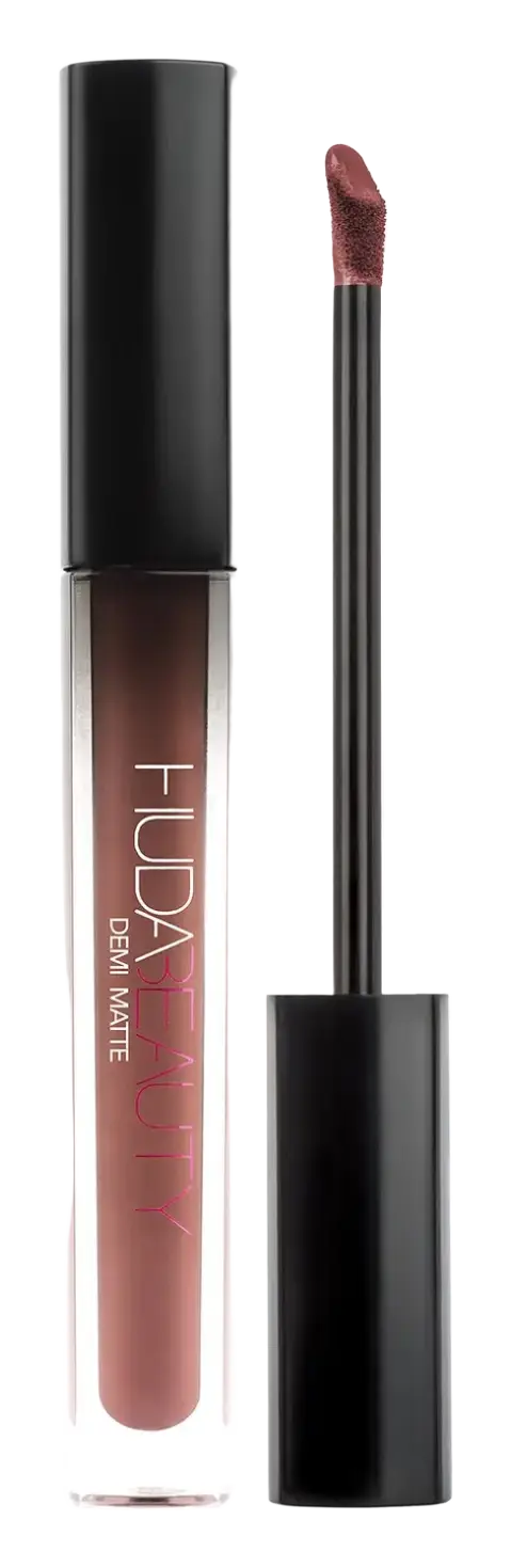 Huda Beauty Demi Matte Cream Liquid Lipstick Révolutionnaire
