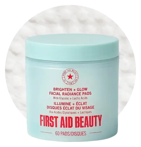 First Aid Beauty Brighten + Glow Facial Radiance Pads With Glycolic + Lactic Acids