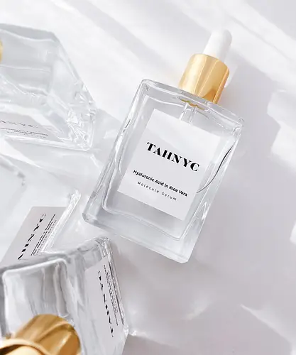 Tahnyc Vegan Hyaluronic Acid in Aloe Vera