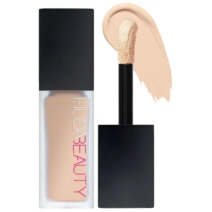 Huda Beauty #FauxFilter Luminous Matte Buildable Coverage Crease Proof Concealer Honey 1.7 Beige