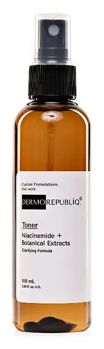 Dermorepubliq Jeju Aloe + Snail Mucin + 2% Niacinamide Hydrating Toner