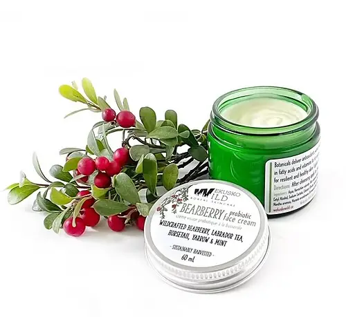Wekusko Wild Bearberry Probiotic Face Cream