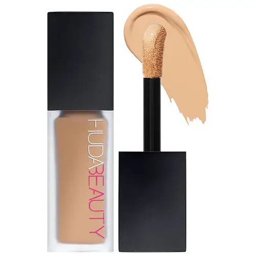 Huda Beauty #FauxFilter Luminous Matte Buildable Coverage Crease Proof Concealer Cookie Dough 4.3 Neutral