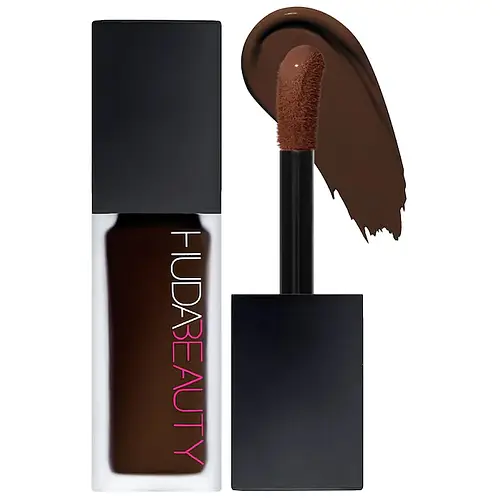 Huda Beauty #FauxFilter Luminous Matte Buildable Coverage Crease Proof Concealer Chocolate Chip 8.7 Red
