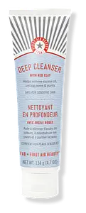 First Aid Beauty Deep Cleanser With Red Clay