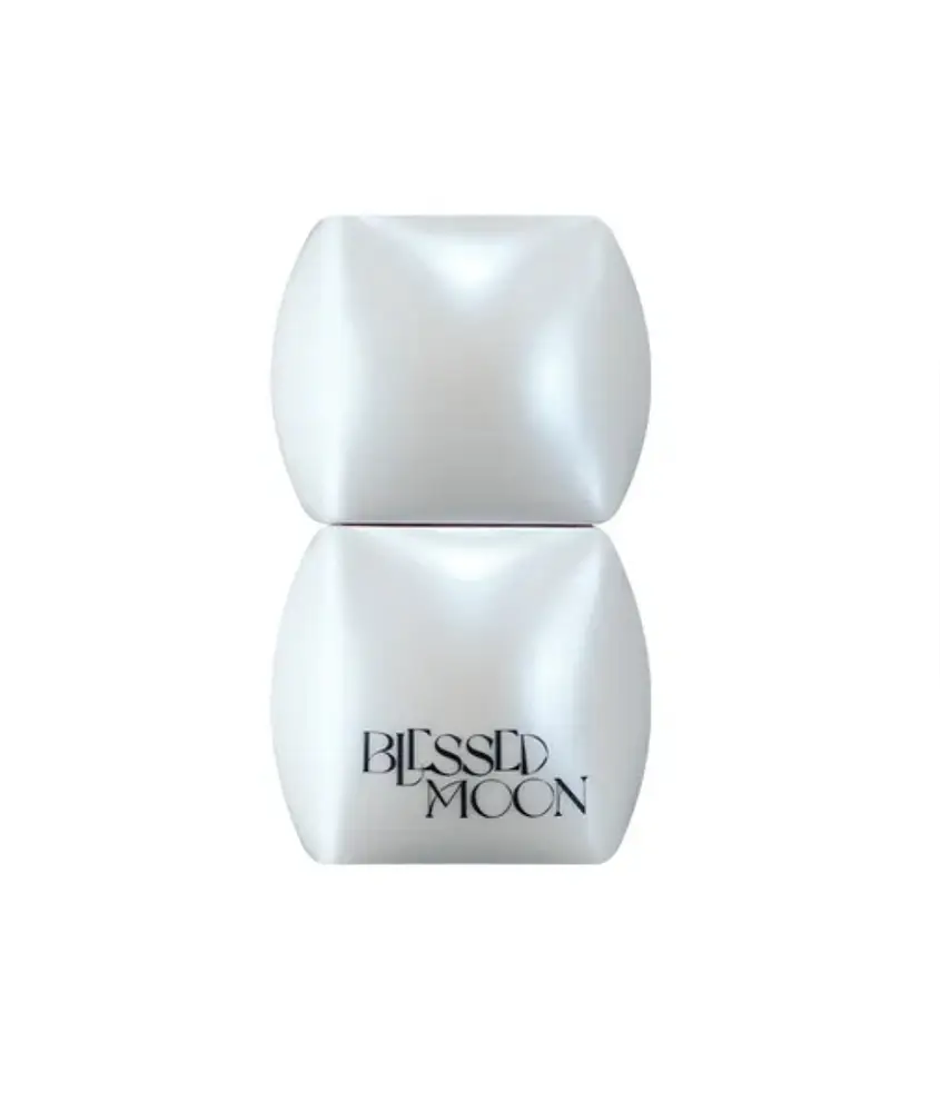 Blessed Moon Veil Melting Glass Highlighter Diamond Dust