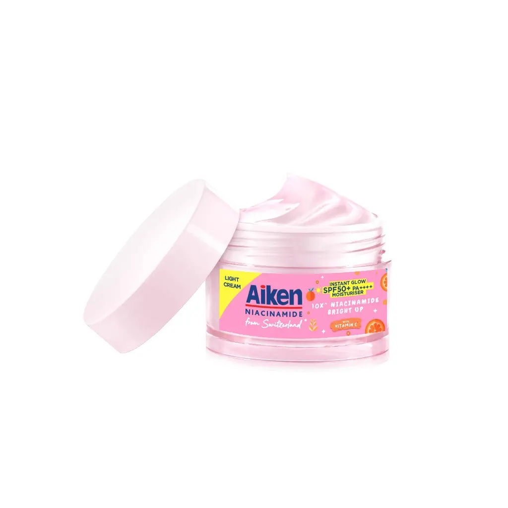 Aiken Niacinamide Instant Glow SPF50+ PA++++ Moisturiser